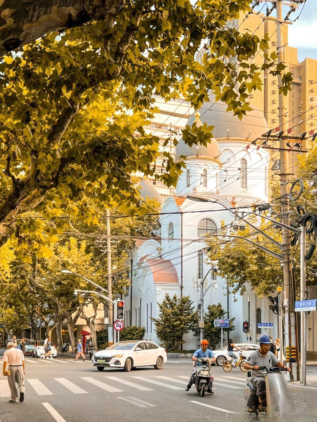 Downtown Yi Du - Near South Shaanxi Road Metro Station 600meters